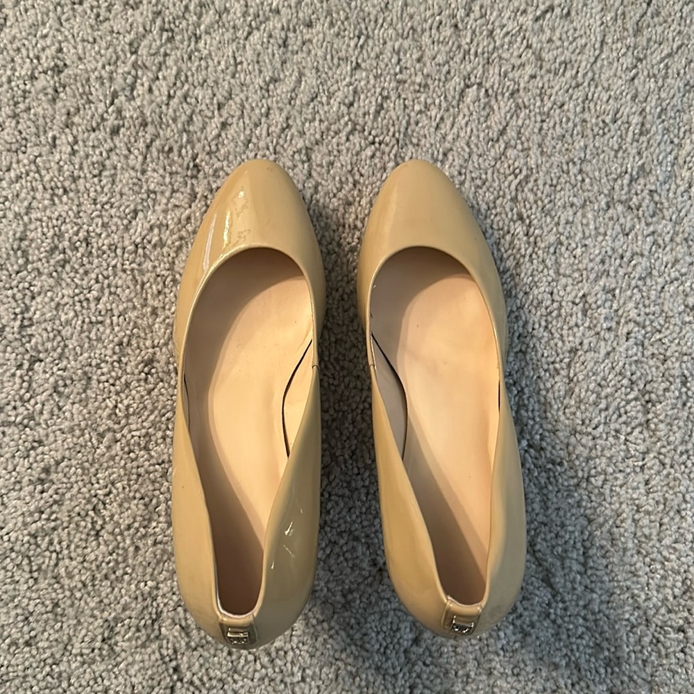 Ivanka Trump pumps